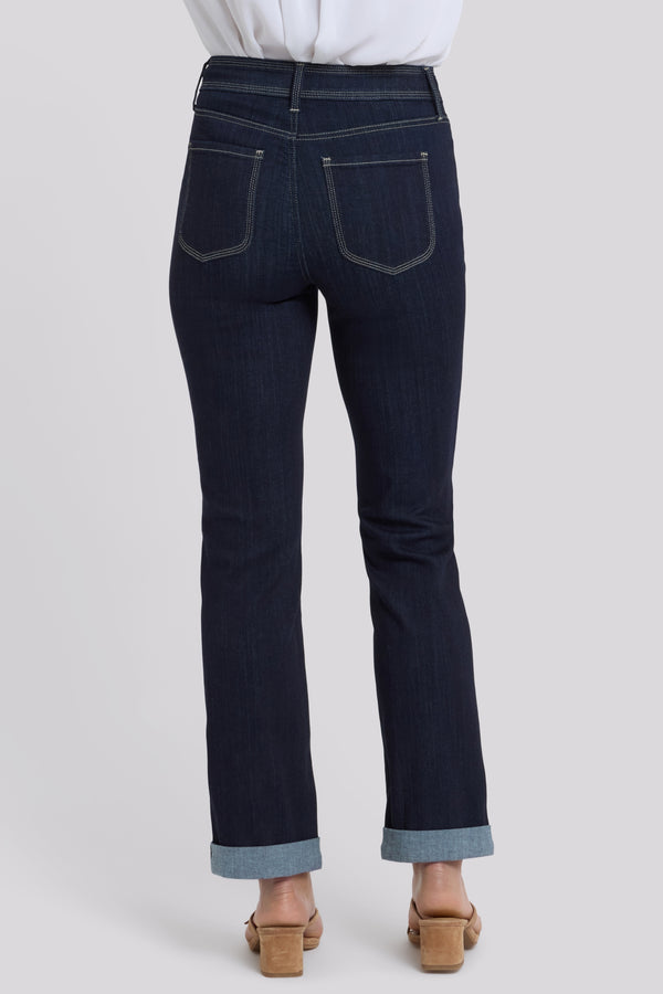 Marilyn Straight Jeans In Sure Stretch® Denim With High Rise | Morningtides | Denim | NYDJ