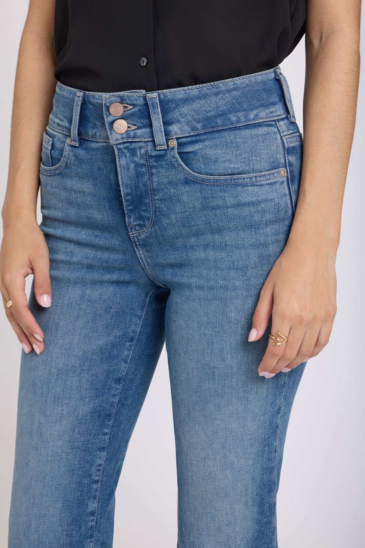 Bailey Relaxed Straight Crop Jeans In Re-New Denim With High Rise | Breezy Palms | Denim | NYDJ