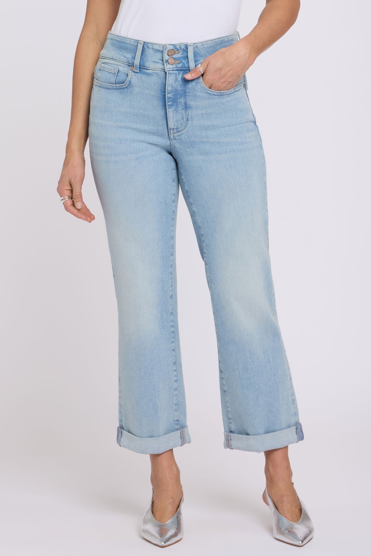 Bailey Relaxed Straight Crop Jeans In Re-New Denim With High Rise | Keys View | Denim | NYDJ