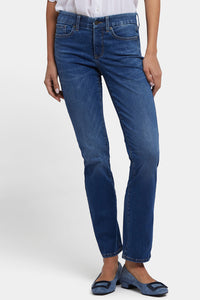 Waist Match Marilyn Straight | Dark Loire | Pants | NYDJ