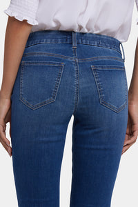 Waist Match Marilyn Straight | Dark Loire | Pants | NYDJ