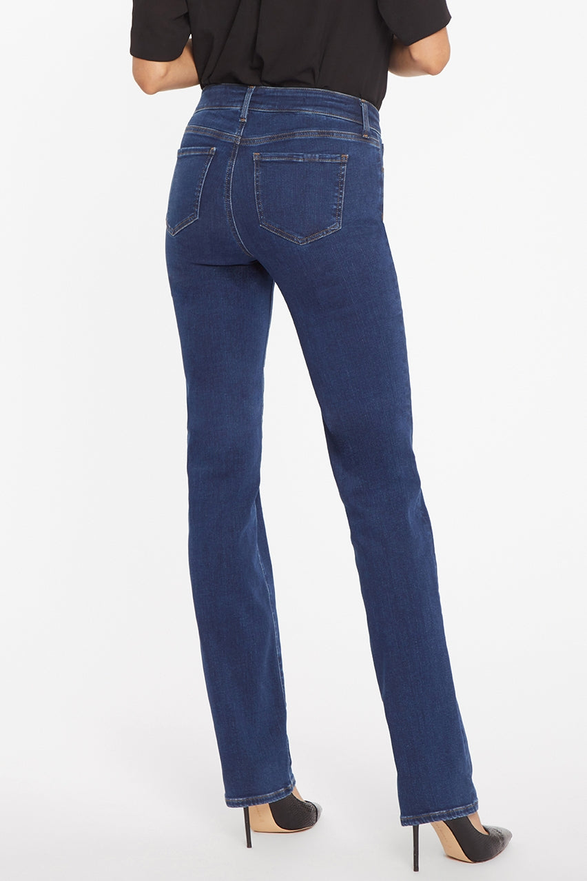 Marilyn Straight Jeans Medium Blue Premium Denim (Petite) Quinn